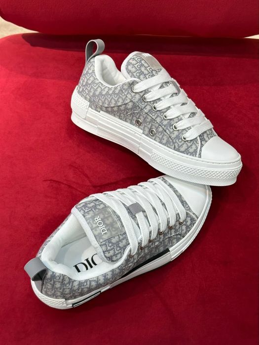 CD B23 Low Top Oblique White/Black