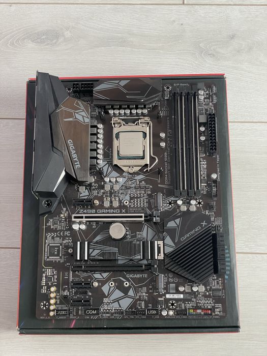 Intel Core i5 10600k | Placa de baza Gigabyte Z490 Gaming X