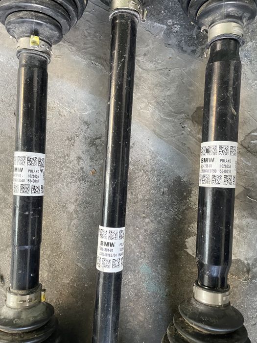 Полуоски за бма  х1 чисто нови цената е за един компл