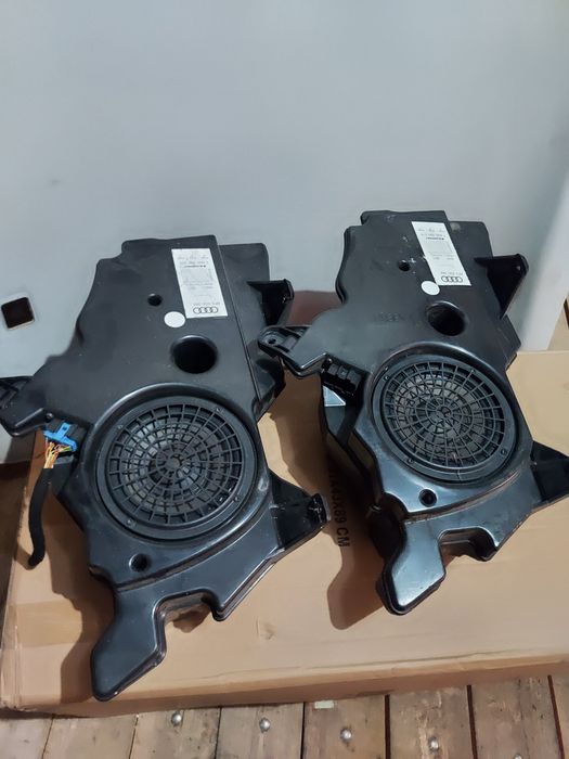 Tub bass Subwoofer Audi A3 8 p 2 sau 4 usi