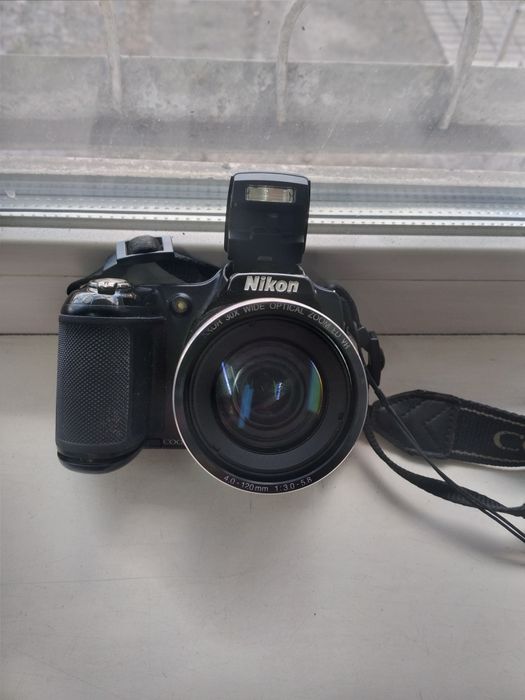 Продам фотоаппарат Nikon б.у