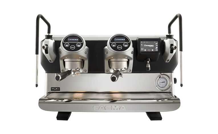 Кофемашина FAEMA E71, с 2 группами и системой "Barista Drive".