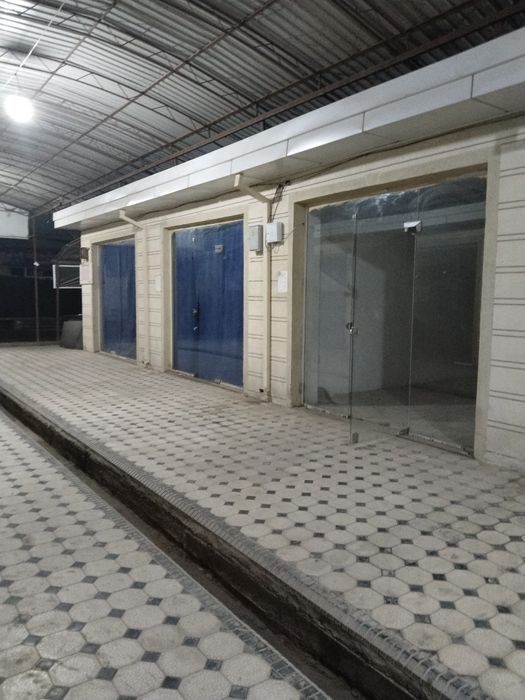 yangi qurilgan dukon sotiladi