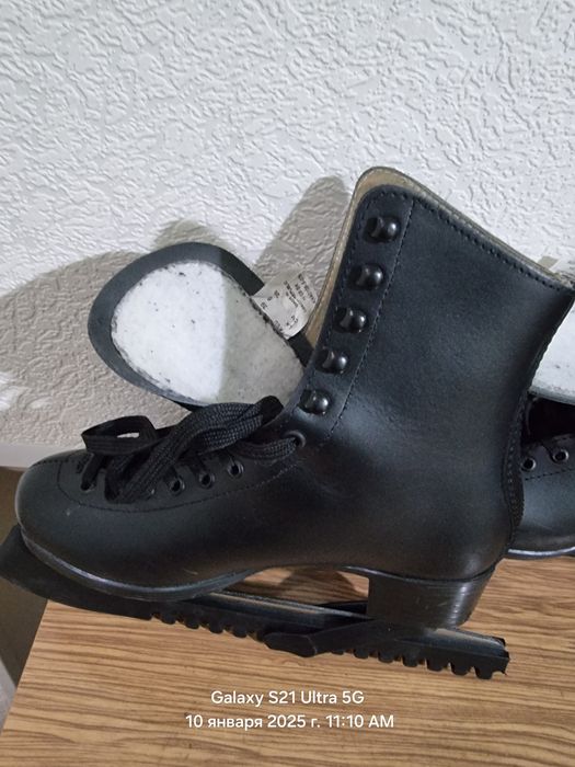 Коньки для фигурного катания  Dagmar,производства Чехия