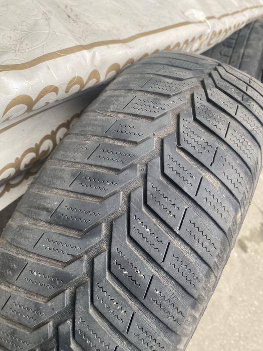 Vand roti polo 9n  de iarna. R14 + Usa din stanga fata (sofer)