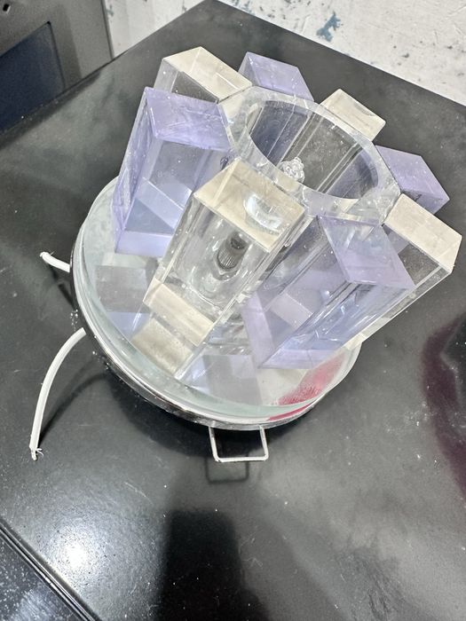 Продам Споты софиты