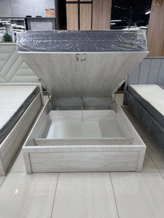 Кровать полуторка