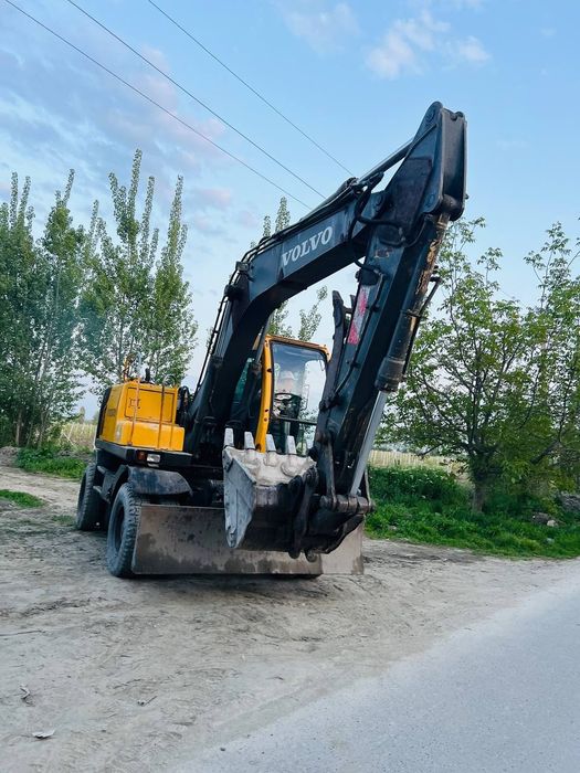 Volvo 130.yaxshi holatda