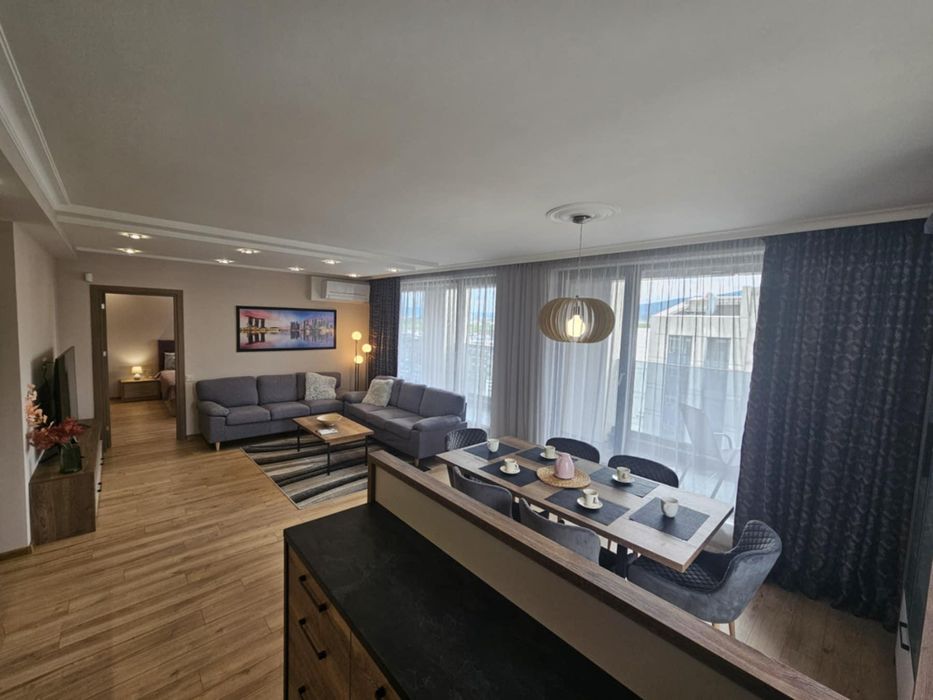 Дава се под наем Тристаен апартамент в София, Кръстова вада - 145 кв.м за 1500 € - Снимка #2