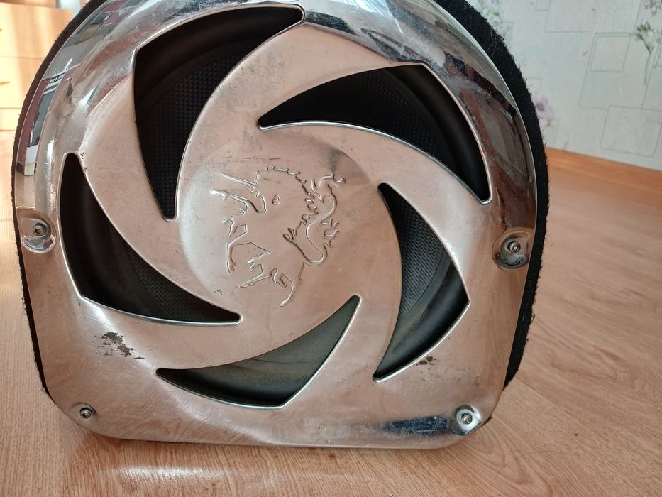 Продам сабвуфер пионер