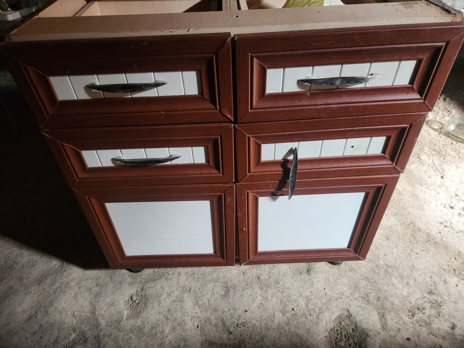 Продаётся кухонный гарнитур