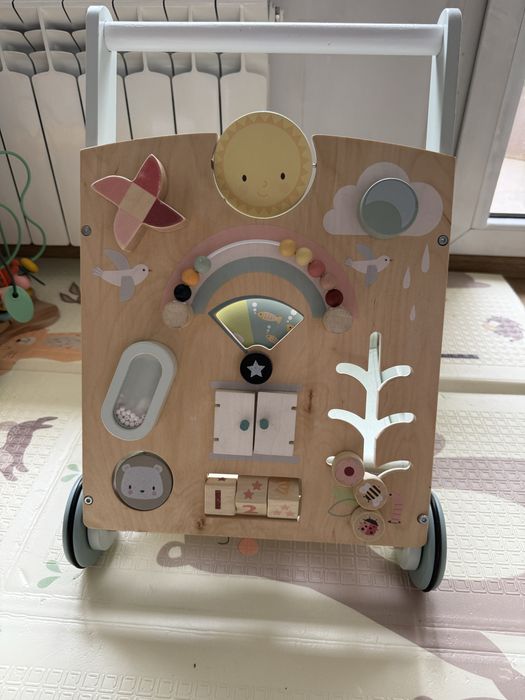 Дървена проходилка Tender Leaf Toys - Sunshine Baby Activity Walker