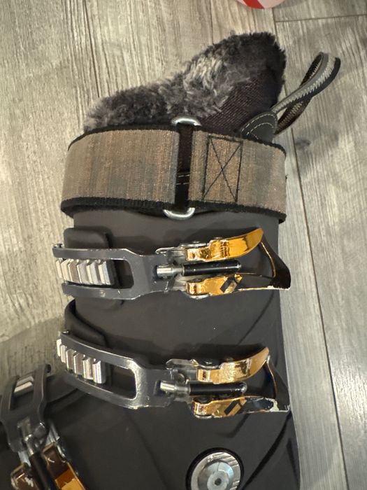 Ски обувки 27, 5 см Дамски ски обувки Rossignol Pure Pro Slim Fit