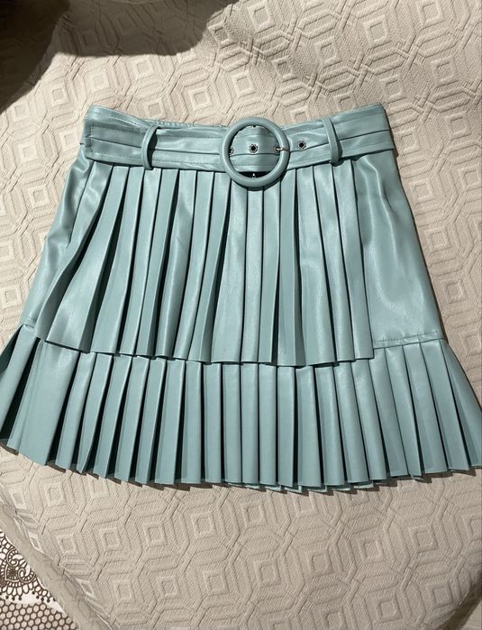 Синя кожена пола с колан