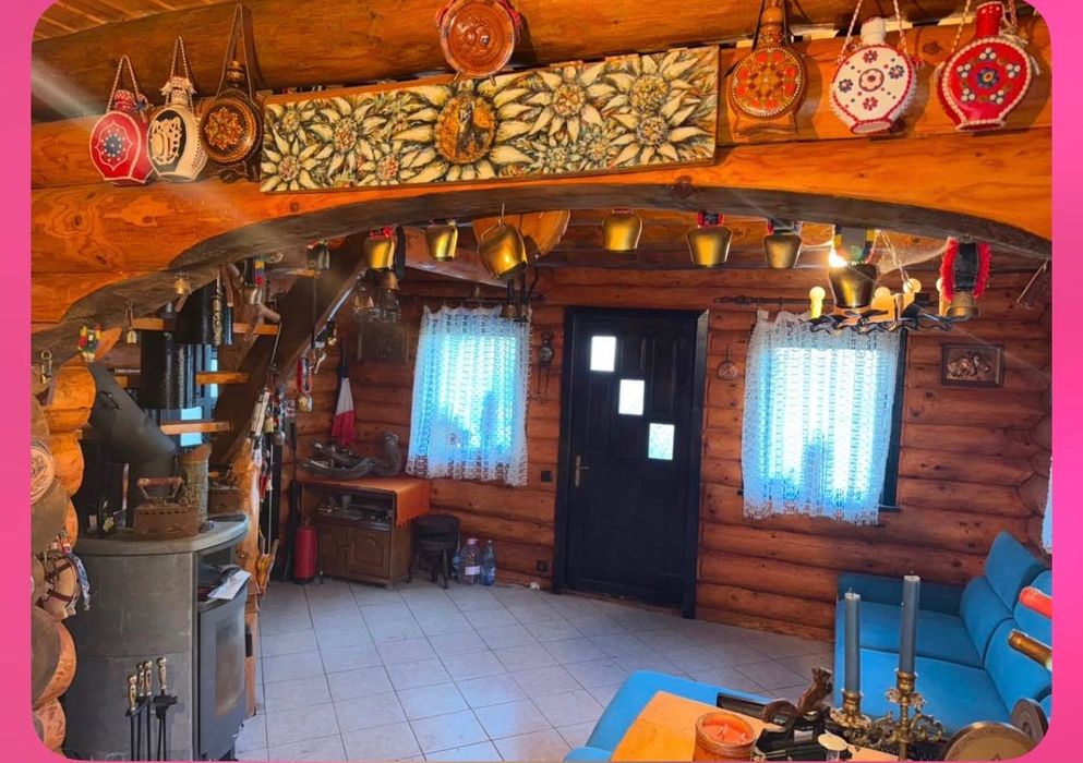 Proprietar vând căbănuță Râșnov