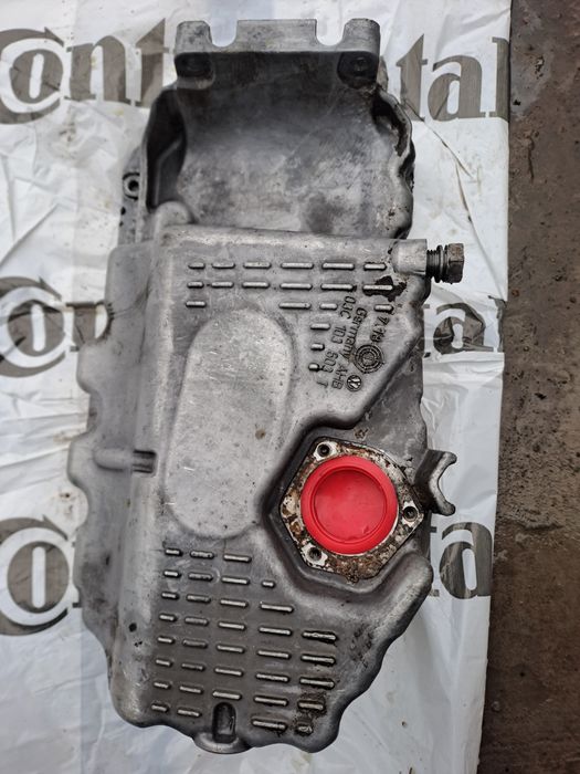 Поддон картера Шкода Етти, Рапид,Октавия 1,4 CAXA двигатель