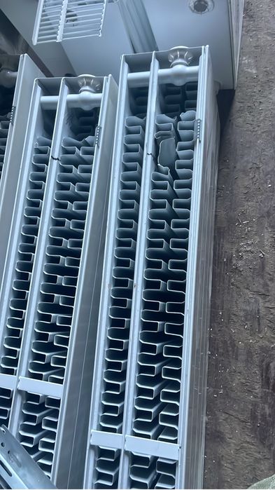 Продам панельные радиаторы, батареи