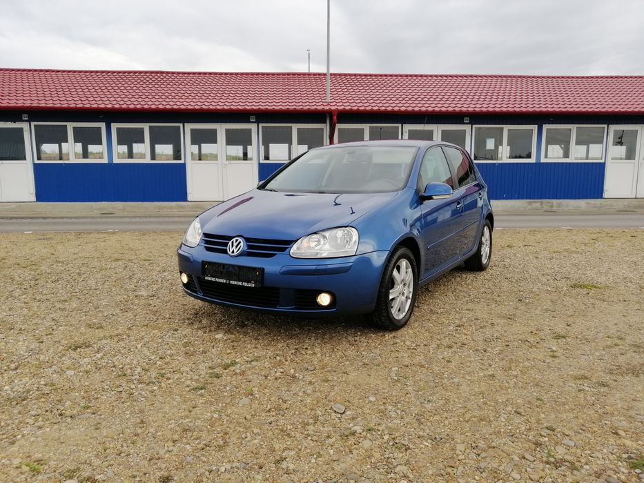 Golf 5 TOUR 1.6 MPI 102CP BENZINA an 2007  km 147. 000