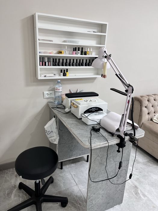 Все для салона продается срочно  за 40к !!!