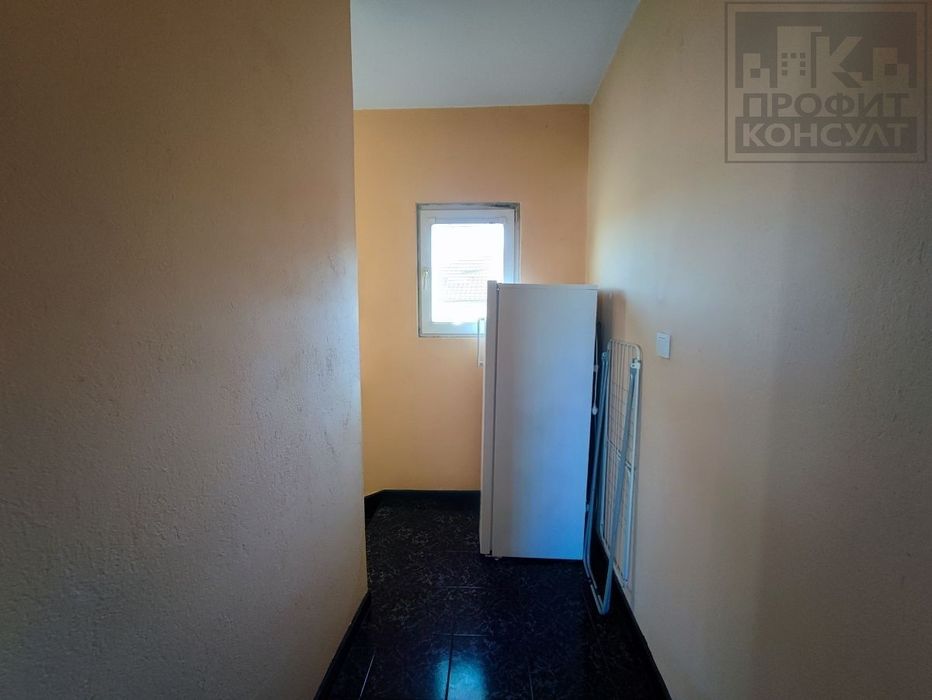 Продава се Двустаен апартамент в Велико Търново, Център - 52 кв.м за 481 €/кв.м - Снимка #10