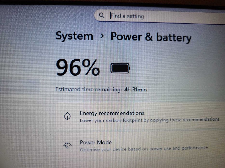 DELL 15.6 Latitude 3570 Intel Core i5-6200U 2.3Ghz 16GB DDR3L 256GB SS