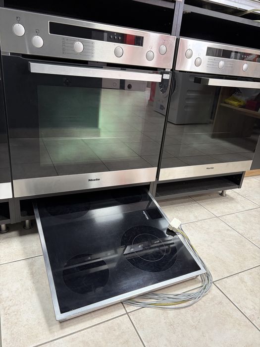 Miele H4418 EP Фурна за вграждане с керамичен плот с Пиролиза/24 мес гаранция