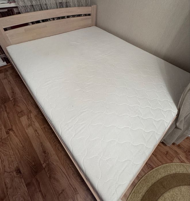 Продам  кровать