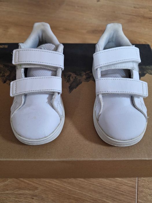 Детски обувки Adidas GY2328 Бял - 25
