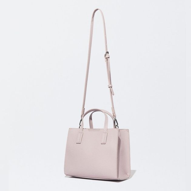 Alexandra Alberta Chiolo.  Boss ,Parfois 2/1