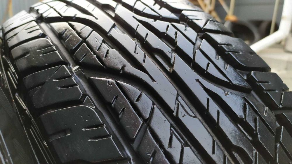 Продаются шины 205/70R15