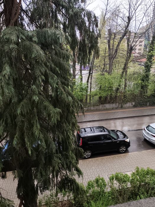 Продавам 3 СТАЕН апартамент