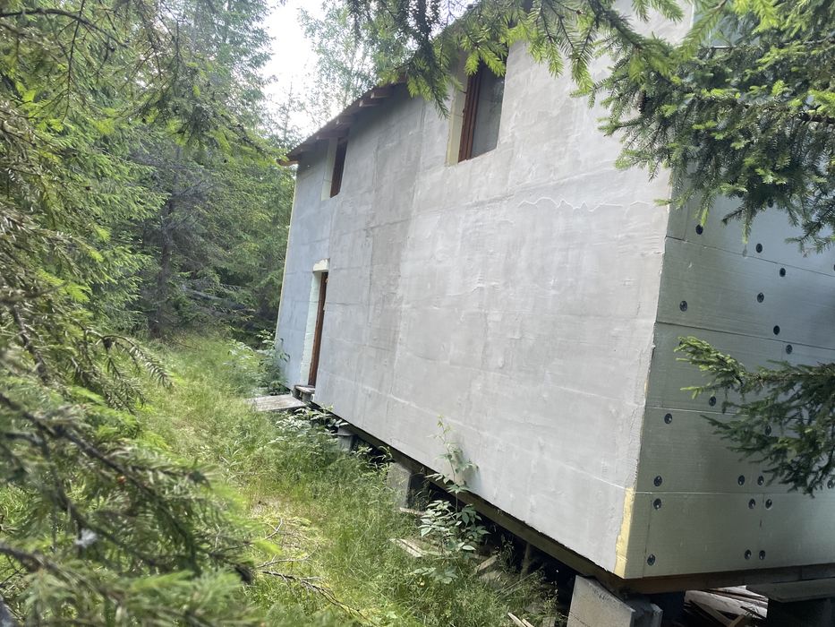 Vand cabana Muntele Baisorii Urgent!