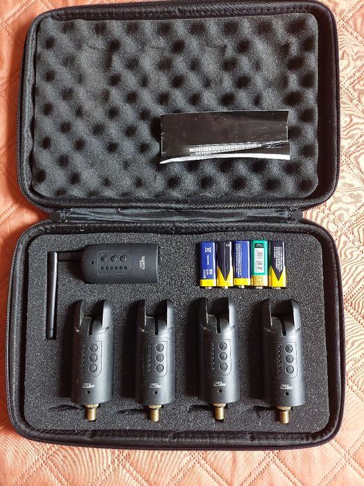 Senzori pescuit 2 seturi .