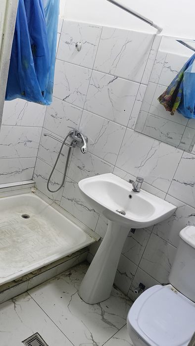 Chilonzor Ilon ota masjidini roʻparasida