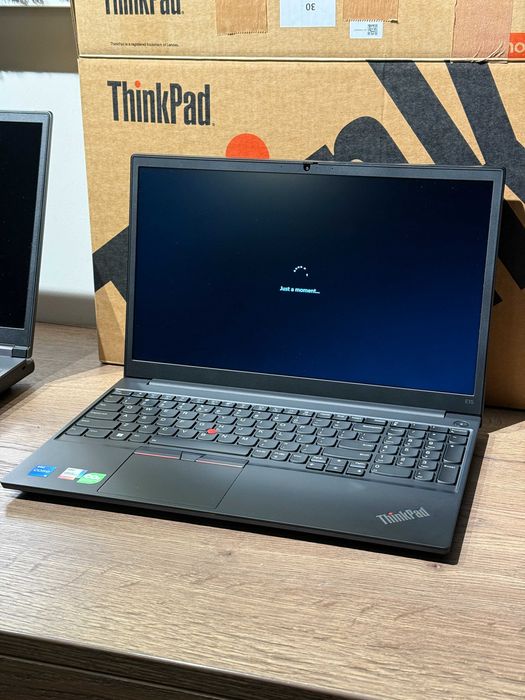 Laptop Lenovo ThinkPad E15 Gen 4 15.6" Intel i5 40GB Ram 1TB SSD Win11