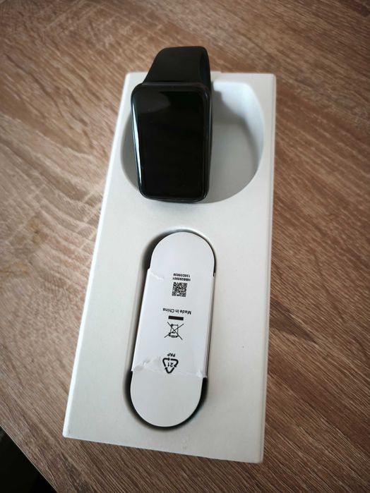 Смарт гривна/часовник Xiaomi Smart Band 7 Pro