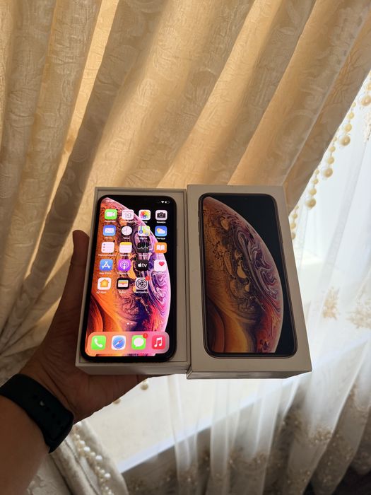 IPhone Xs/64Gb - В отличном состоянии