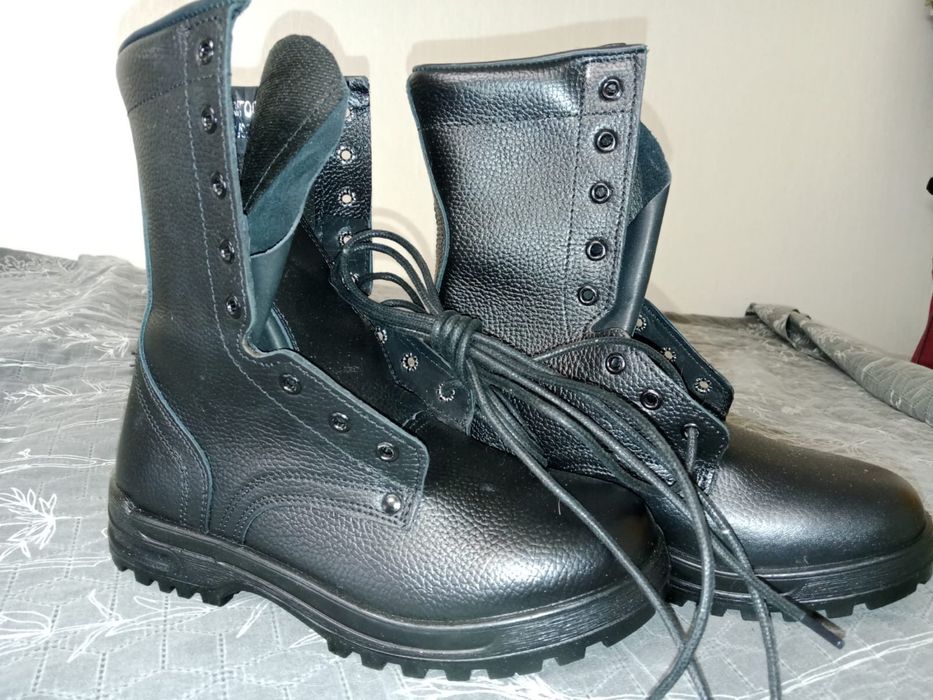 Новые берцы 41 размер