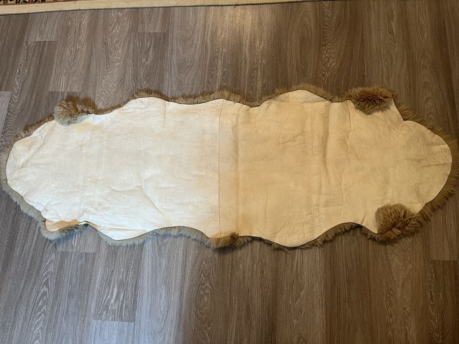 Чехол на диван меховые