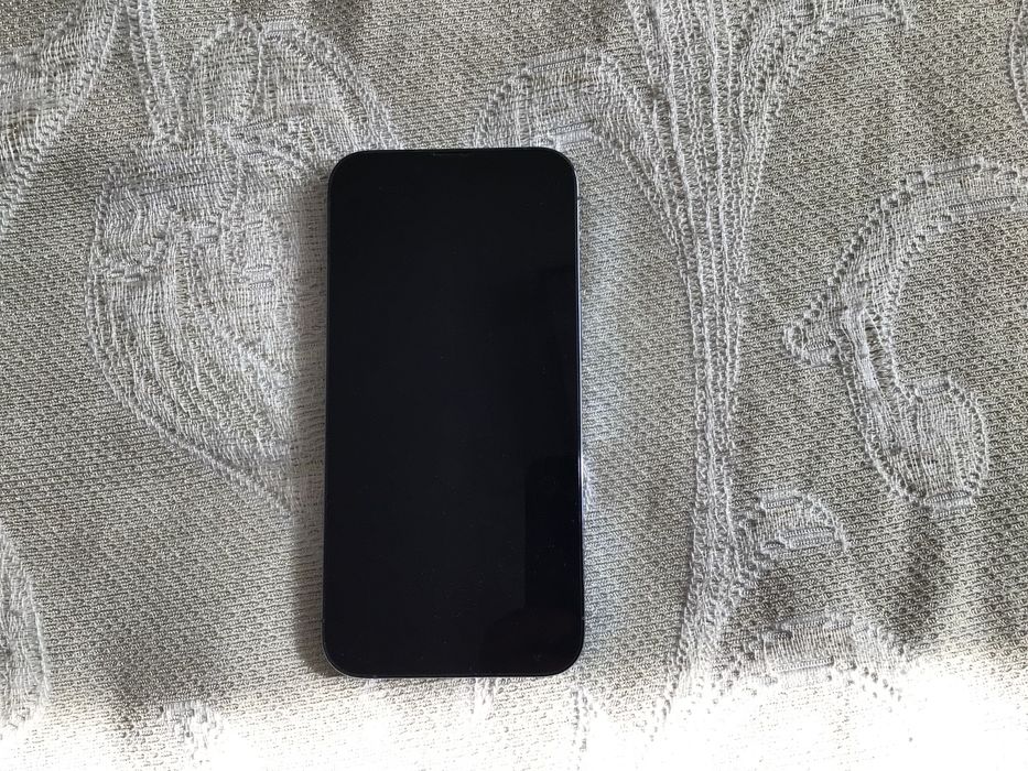 Iphone 13pro в хорошем состоянии.