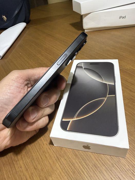 Iphone 15 pro -black 512gb