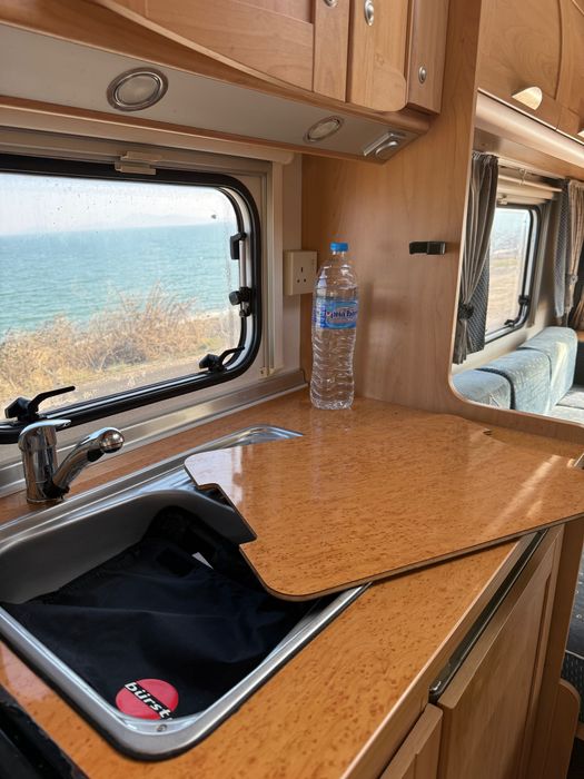 Каравана 5 места Burnster