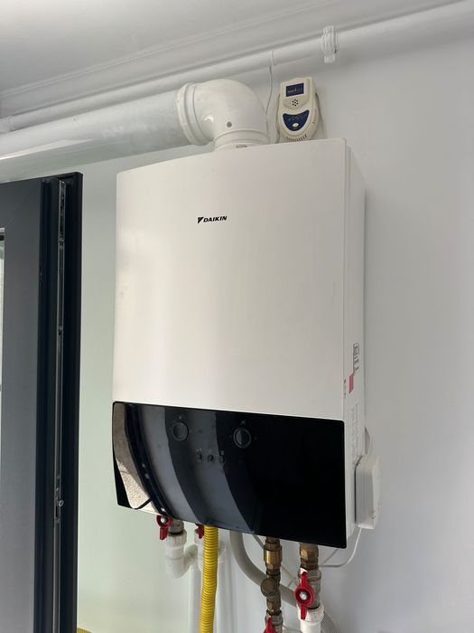 Centrală termică Daikin 24 kW – pentru piese sau reparat
