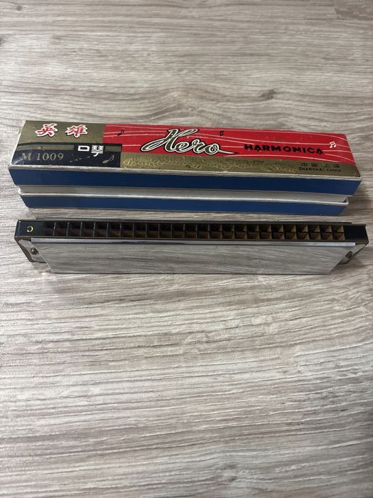 Muzicuta Harmonica Hero M1009