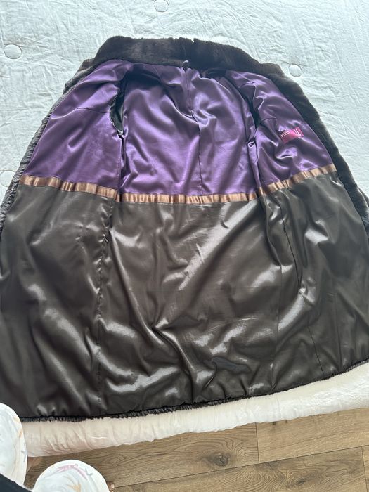 Продам норкувую шубу