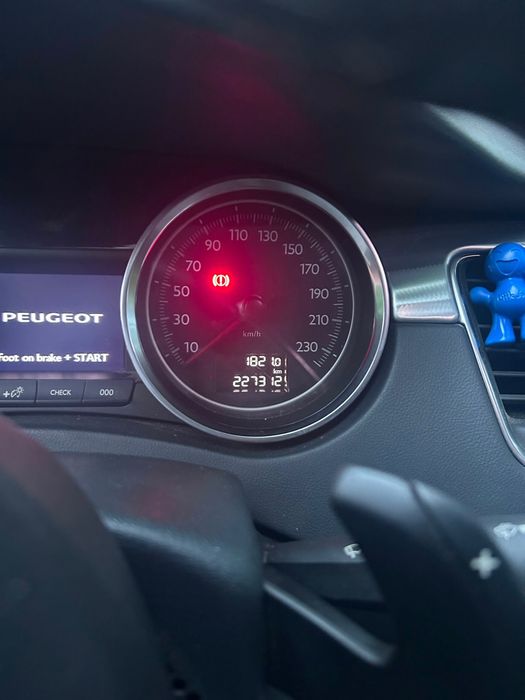 Peugeot 508 RXH