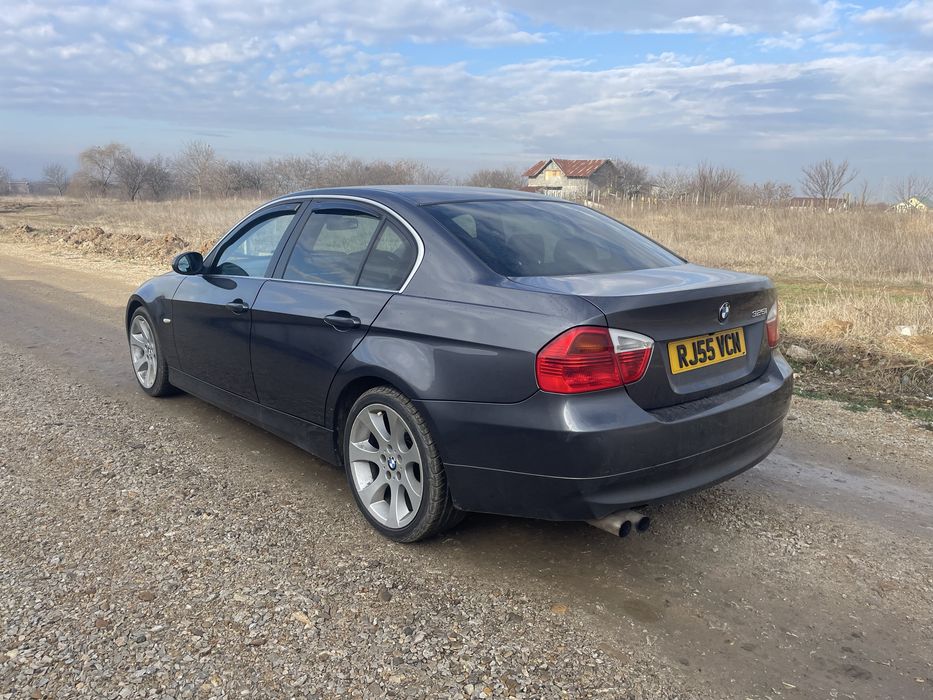 Dezmembrez bmw e90