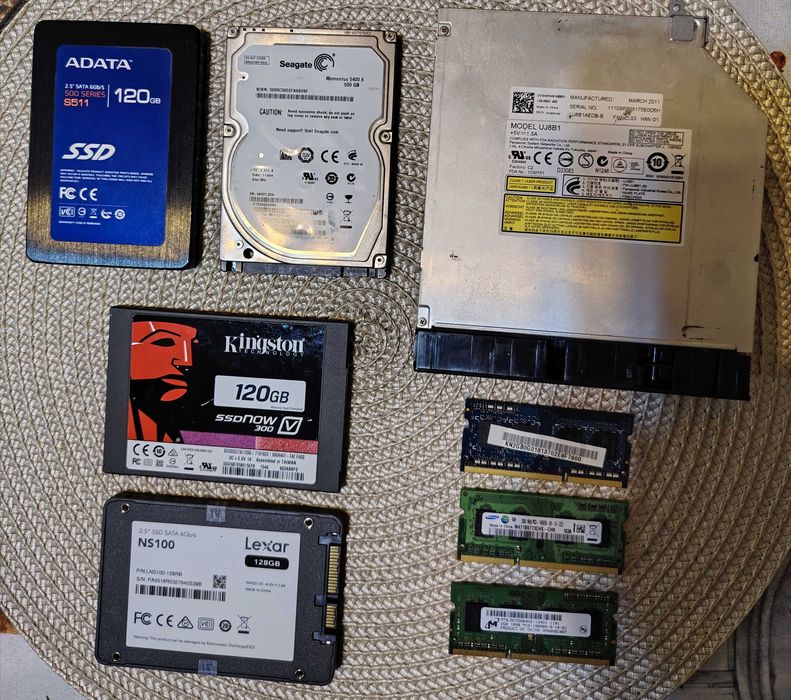 ЛОТ за лаптоп ! RAM, SSD, HDD, DVD