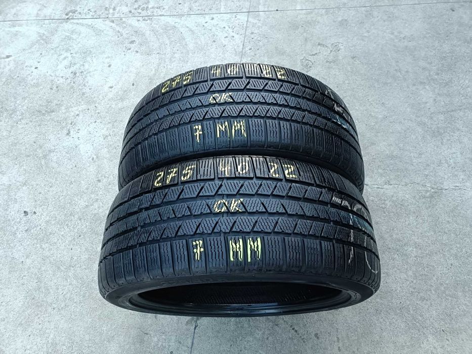 Doua anvelope iarna 275 40 22 continental crosscontact winter 7 mm