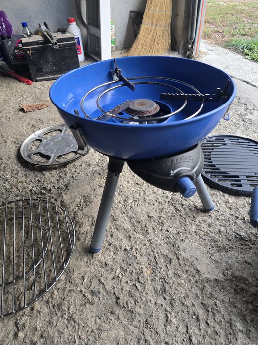 Aragaz campingas  party gril 400